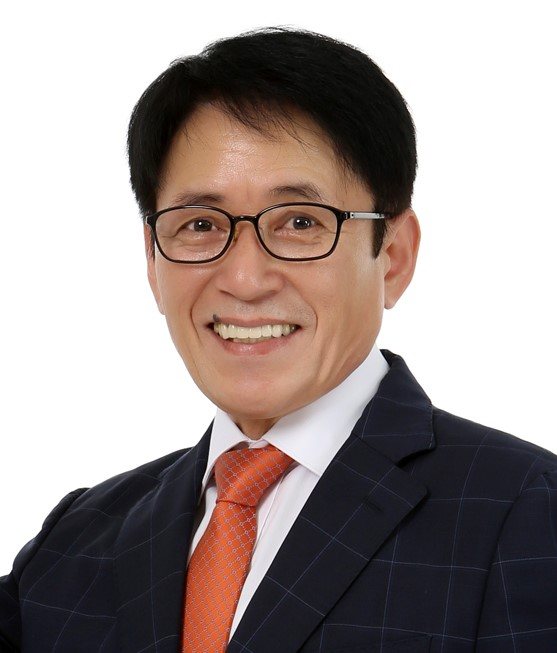 유재균